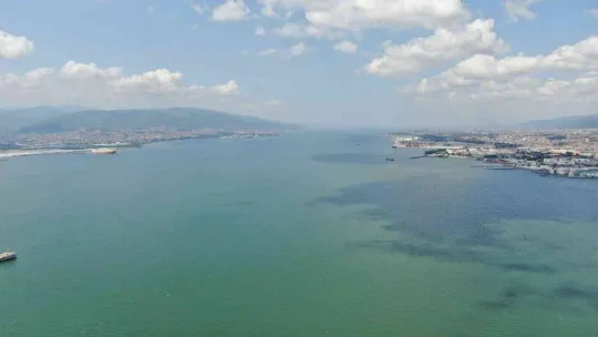 İzmit Körfezi bu yıl 7 bin 759 gemiyi ağırladı