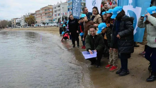 İzmit Körfezi'ne 6 bin balık daha bırakıldı: Adım adım izlenebilecekler