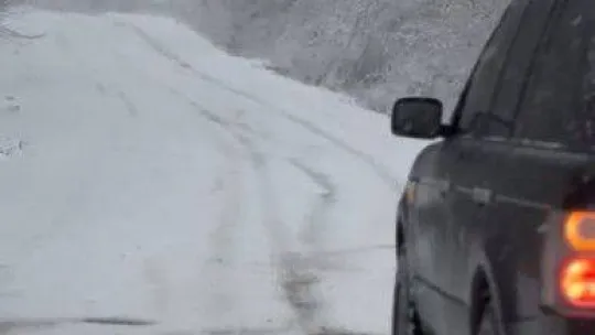 İznik'te kar etkisini sürdürüyor