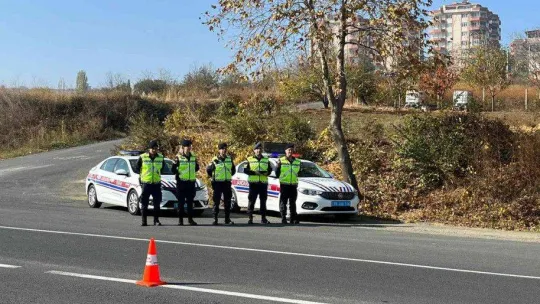 Jandarmadan dev denetim: Sürücülere ceza yağdı