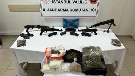 Jandarmadan Kalaşnikoflu uyuşturucu çetesine operasyon