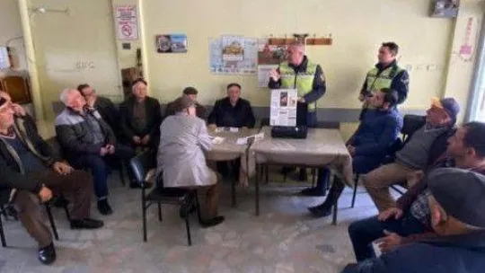 Jandarmadan vatandaşlara  'trafik güvenliği' eğitimi