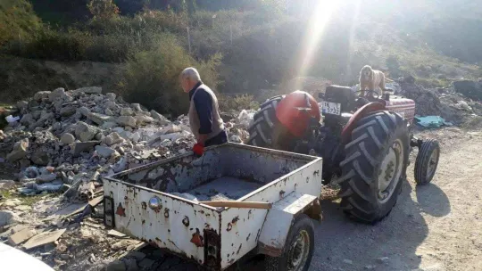 Kaçak moloz dökenlere göz açtırılmıyor