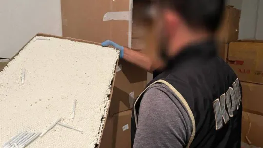 Kaçak tütün mamulü ve makaron satışı yapan suç gruplarına yönelik 7 ilde Nefes-2 Operasyonu