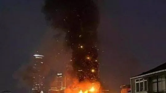 Kadıköy'de 3 katlı binada patlama: 3 ölü, 1 yaralı