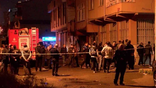Kadıköy'de patlamanın yaşandığı mahalle sakinleri evlerine alındı