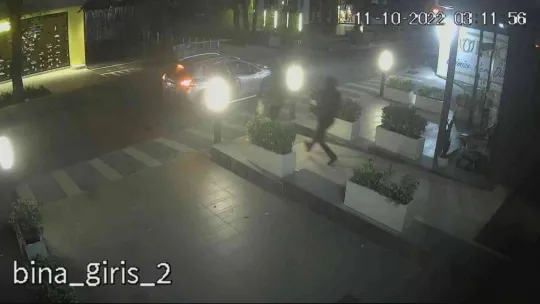 Kadıköy'de ünlü modacıya 4 milyonluk hırsızlık şoku