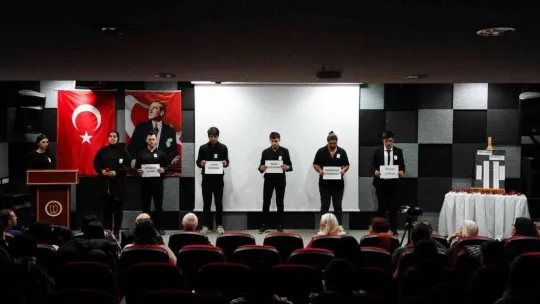 Kadın hakları konuşmalar ve tiyatro oyunu ile anlatıldı