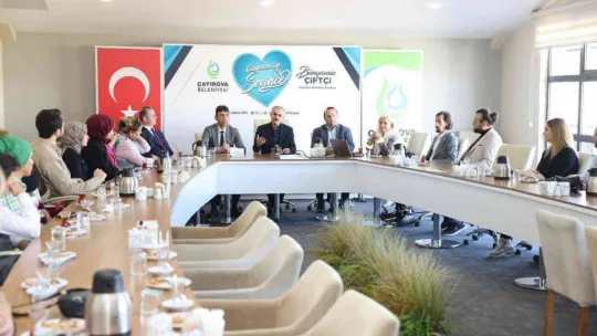 Kadın kuaförler anlattı, Başkan Çiftçi dinledi