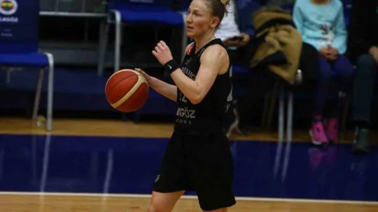 Kadınlar Euroleague: Fenerbahçe: 93 - Valencia Basket: 61