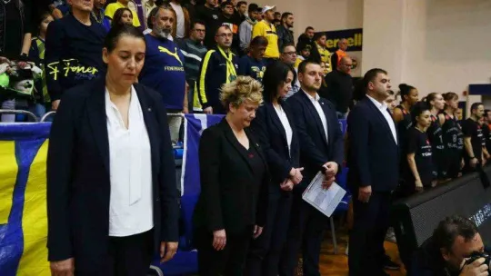 Kadınlar Euroleague: Fenerbahçe: 93 - Valencia Basket: 61