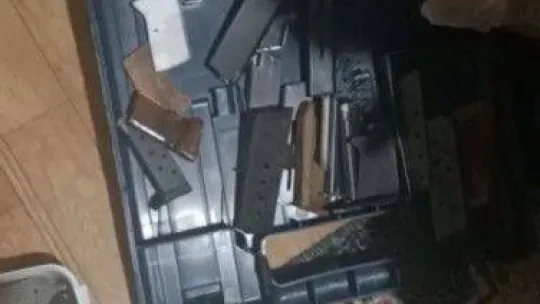 Kağıthane'de polisin baskın düzenlediği ev silah imalathanesi çıktı