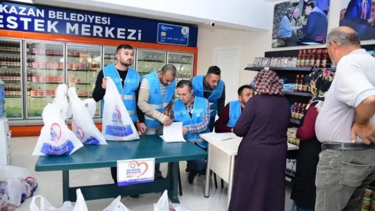 Kahramankazan Belediyesi, ilçedeki gerçek ihtiyaç sahibi 6 bin 522 aileye 20 ton kırmızı et dağıtıyor