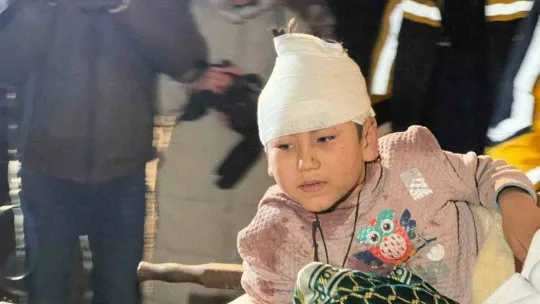 Kahramanmaraş depreminde yaralanan 45 kişi askeri uçaklarla İstanbul'a getirildi