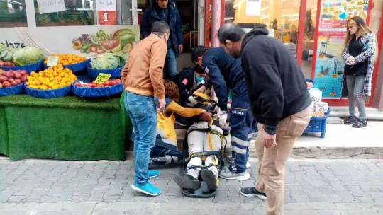 Kamyonet şoförüne 'neden kaçtın' diyerek tokat attı