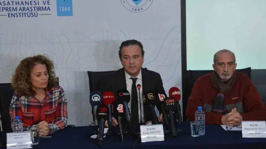 Kandilli Rasathanesi Müdürü Prof. Dr. Özener: '17 Ağustos 1999 depreminin büyüklüğüne eşit bir deprem'