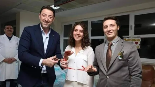 Kanser hastası babaya nişan sürprizi