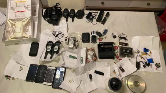 Kanundaki boşluktan yararlanıp 'dedektiflik' hizmeti adı altında şantaj yaptılar