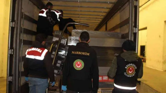 Kapıkule'de operasyon: Tırda 35 kilo kokain ele geçirildi