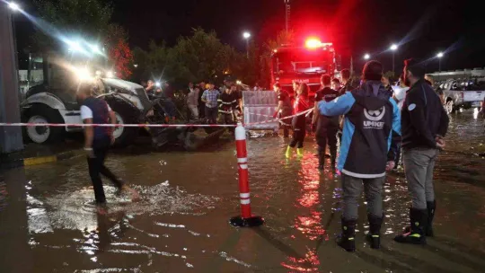 Kapıkule Sınır Kapısında vatandaşlar araçlarıyla mahsur kaldı