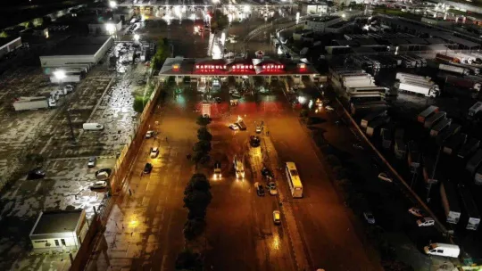 Kapıkule Sınır Kapısında vatandaşlar araçlarıyla mahsur kaldı