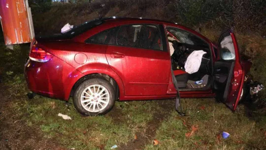 Kapıkule yolunda otomobil tır ile çarpıştı: 5 yaralı