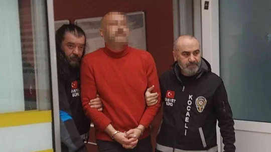 Kar maskesi takarak icra memurunu silahla yaralayan avukat adliyeye sevk edildi