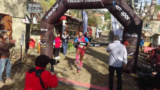 Kar Spor İda Ultra büyük bir coşkuyla başladı