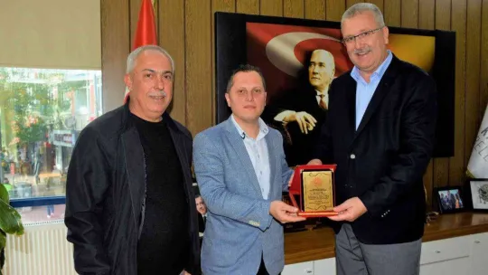 Karacabey'de eğitime tam destek