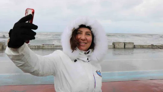 Karadeniz'de dev dalgalar