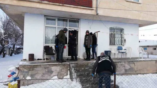 Karaman'da sobadan sızan gazdan karı-koca hayatını kaybetti