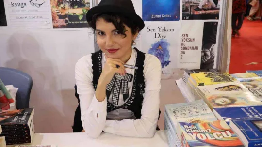 Karantina günlerini şiirlerinde anlattı