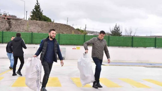 Karesi Belediyesi atık getirme merkezine ilk atıklar geldi