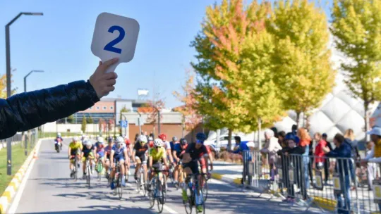 Karesi Cumhuriyet kupası bisiklet yarışları yapıldı
