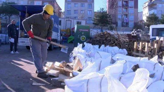 Kartal'da kış aylarında ihtiyaç sahipleri unutulmadı