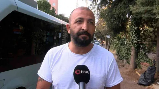 Kartal'da minibüs içinden hırsızlık kamerada