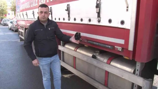 Kartal'da park halindeki tırın deposundan 600 litre mazot çaldılar