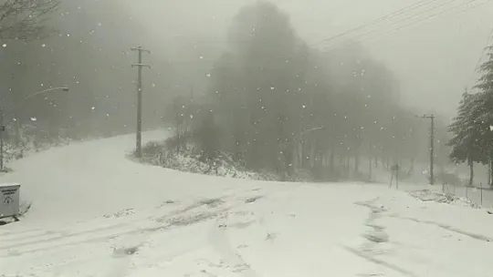Kartepe beyaza büründü