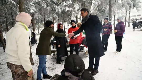 Kartepe'de karın tadını çıkardılar