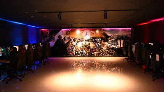 Kartepe Genç Akademi'de e-spor takımı kuruldu