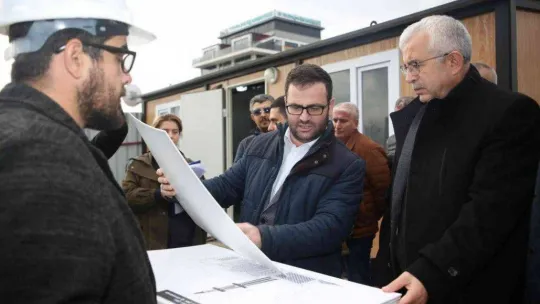 Kartepe Kent Meydanı'na sosyal donatılı cami