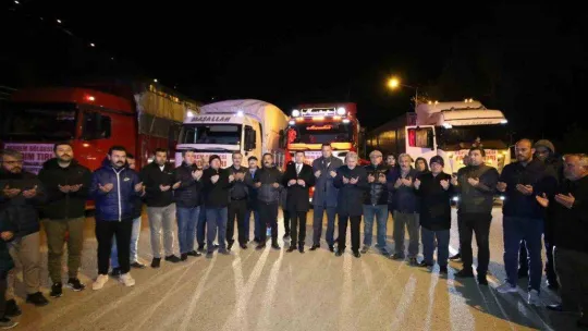 Kaş'tan 9 yardım tırı dualarla deprem bölgesine uğurlandı