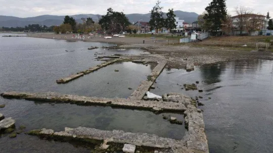 Kasım ayının ortasında gölde yüzdüler