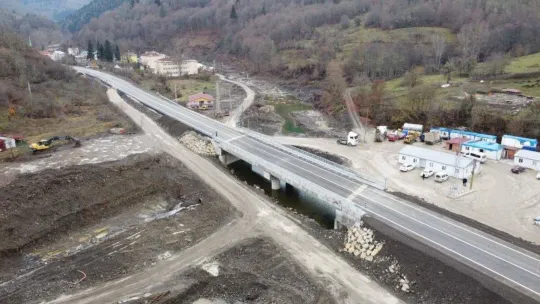 Kastamonu'da selde zarar gören 5 köprü onarılarak trafiğe açıldı