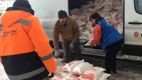 Kastamonu'dan deprem bölgesine 'yardım' seferberliği