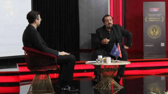 Katılımcılar, sertifikalarını Ünlü Şef Mehmet Yalçınkaya'dan aldı