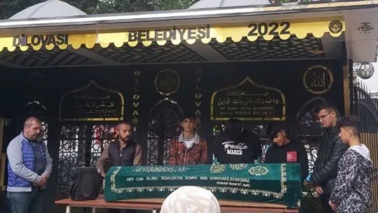 Kavgada kazara vurulan babaya hüzünlü veda