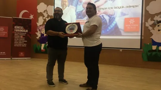 Mektebim koleji zirvede!