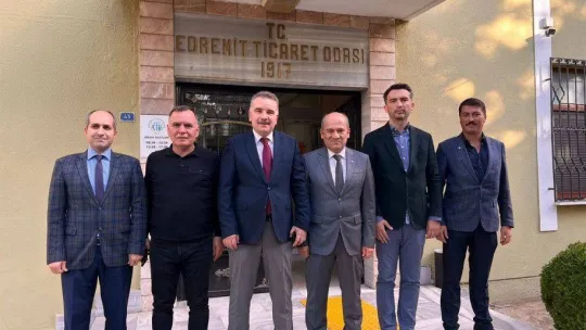 Kaymakam Odabaş'tan Edremit Ticaret Odası yeni yönetimine ziyaret