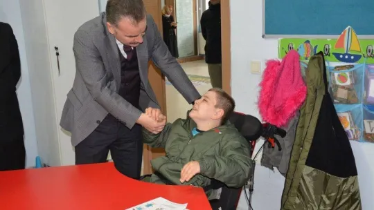 Kaymakam özel öğrencilere verdiği sözü tuttu